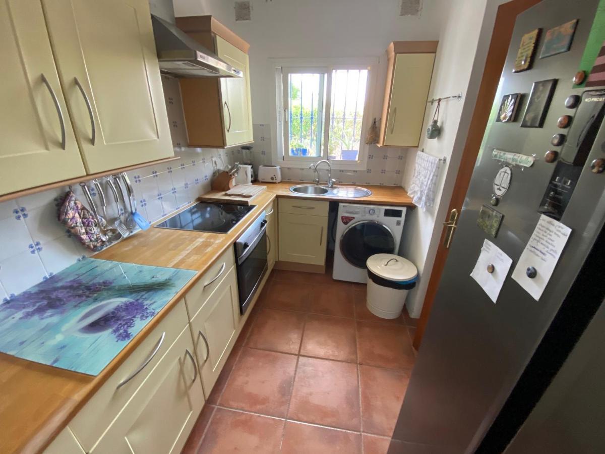 Charming 1 Bedroom Suite With Shared Kitchen Next To Puerto Banus 马尔韦利亚 外观 照片