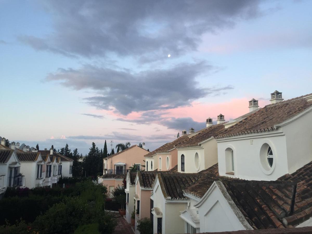 Charming 1 Bedroom Suite With Shared Kitchen Next To Puerto Banus 马尔韦利亚 外观 照片